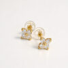 עגיל זהב 14K מרובע 4 זרקונים 4 מ"מ זהב
