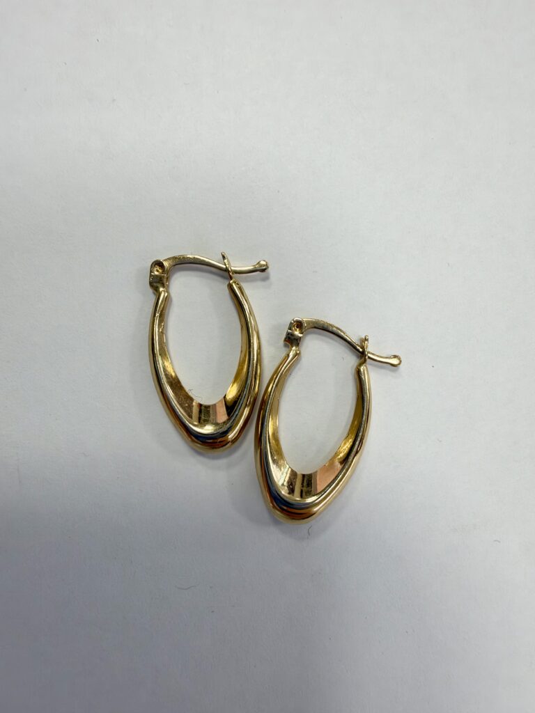 עגיל חישוק זהב 14k אובלי מתעבה 2.3 ס״מ גובה